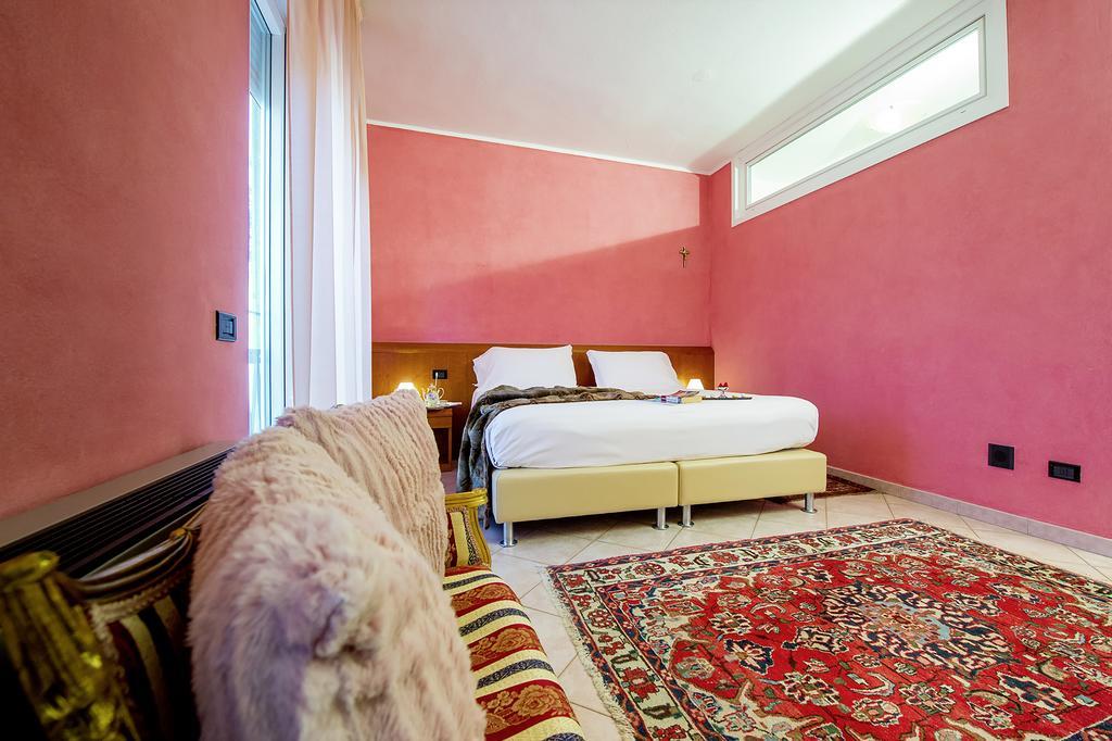 Hotel San Gerolamo فيركوراجو المظهر الخارجي الصورة